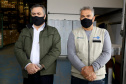 Chegou no Paraná na manhã desta sexta-feira (18) um novo lote com 234.510 vacinas contra a Covid-19. São 143.910 doses do imunizante Comirnaty, produzido pela Pfizer/BioNtech, e 90.600 doses da Coronavac/Butantan. De acordo com a Secretaria de Estado da Saúde (Sesa), as vacinas serão destinadas aos grupos prioritários e população em geral acima de 40 anos. A remessa faz parte da 25ª pauta de distribuição do governo federal. Foto: Ari Dais/AEN