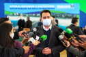 O governador Carlos Massa Ratinho Junior lançou nesta segunda-feira (21), no Palácio Iguaçu, o edital de licitação da primeira fase das obras de recuperação da orla de Matinhos, no Litoral do Paraná.  -  Curitiba, 21/06/2021  -  Foto: José Fernando Ogura/AEN