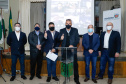 Nesta terça-feira (21), dezenas de prefeitos, assessores e secretários de municípios dos Campos Gerais e da região Oeste participaram de um encontro para conhecer detalhes do projeto da Nova Ferroeste