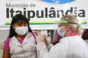 Mais de 4 milhões de paranaenses já receberam a primeira dose da vacina contra a Covid-19. Foram 4.007.506 aplicadas até esta quinta-feira (24), o que significa que 38,36% da população do Estado já iniciou sua imunização.  -  Curitiba, 24/06/2021 - Foto: Jonathan Campos