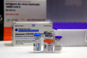 O Governo do Estado recebeu 439.340 vacinas contra a Covid-19 na tarde desta quinta-feira. Este é o primeiro lote com vacinas do braço farmacêutico da Johnson & Johnson. Foto: Américo Antonio/Sesa