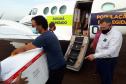 O secretário de Estado da Saúde, Beto Preto, acompanhou o envio de mais de 300 mil vacinas contra a Covid-19, além de 116 mil medicamentos do kit de intubação, aos municípios do Paraná nesta sexta-feira (25). A Regional de Saúde de Jacarezinho foi a primeira, do interior, a registrar o recebimento dos imunizantes e insumos.  - Jacarezinho,  25/06/2021  - Foto: Rodrigo Rossi/SESA