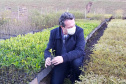 O Escritório Regional do Instituto Água e Terra (IAT) de Umuarama, no Noroeste do Estado, realizou a apreensão e a soltura de mais de 250 aves. O o secretário da pasta, Márcio Nunes, participou da soltura de 17 aves, entre Trinca Ferro, Coleirinha, Patativa, Canário Terra, Melrol, Sabiá, Irauna Grande, e Curió.  -  Umuarama, 29/06/2021  -  Foto: SEDEST/IAT