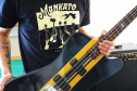 É curitibana a primeira luthier formada em instrumentos elétricos do Brasil. Rosanne Lemos é a fundadora da Mankato Guitarras (https://mankatoguitars.webflow.io/), uma marca autoral que cria guitarras com modelos únicos e confeccionadas à moda antiga. Foto: José Fernando Ogura/AEN