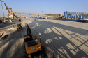 Maior produtora e exportadora de papéis para embalagens e embalagens de papel do Brasil, a Klabin iniciou as obras para a construção do seu novo terminal no cais do Porto de Paranaguá, após a assinatura da ordem para liberação dos serviços no mês de julho pela Portos do Paraná.  -  Paranaguá, 30/07/2021  -  Foto: Claudio Neves/Portos do Paraná