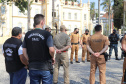 Denúncias de crimes e casos de violência na região Central da Capital embasaram a Ação Integrada de Fiscalização Urbana (AIFU), em parceria com a 1ª Companhia do 12º Batalhão da PM (12º BPM), a deflagrarem a primeira edição da operação Centro Seguro, nesta quinta-feira (19/08).   -  Curitiba, 19/08/2021  -  Foto: SESP-PR