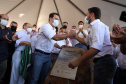 O governador Carlos Massa Ratinho Junior participou nesta sexta-feira (3) do lançamento da pedra fundamental da obra de construção de 75 casas populares em Jandaia do Sul, no Vale do Ivaí.  Foto: Ari Dias/AEN