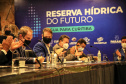  governador Carlos Massa Ratinho Junior e o prefeito de Curitiba, Rafael Greca, assinaram, nesta quarta-feira (15), o Decreto Municipal 1.172/2021 que cria a Reserva Hídrica do Futuro – área que receberá ações para melhorar a segurança hídrica da região.  15/09/2021  -  Foto: José Fernando Ogura/AEN