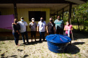 Sanepar distribui 160 caixas d´água para famílias na região de Guaraqueçaba. Foto: Andre Thiago Chaves Aguiar/Sanepar