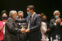 O governador Carlos Massa Ratinho Junior participou nesta quinta-feira (30) da solenidade em comemoração ao Jubileu de Ouro do HU-UEL, reforçando a importância da organização para o Estado, destacando os feitos mais recentes.
Foto Gilson Abreu/AEN