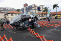 Com exposições de equipamentos, passeios de viatura, tirolesa e até um helicóptero, o Quartel do Comando-Geral abriu as portas para a comunidade entre as 10 e 16 horas deste domingo (17/10) em comemoração ao Dia das Crianças. O evento, que contou com diversos parceiros, foi pensado e organizado para proporcionar um dia especial para os filhos dos policiais militares e para a comunidade no geral. - Curitiba, 17/10/2021 - Foto: PMPR