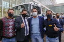 O governador Carlos Massa Ratinho Junior entregou nesta segunda-feira (18), em cerimônia no Palácio Iguaçu, caminhões-pipa para 46 cidades do Paraná