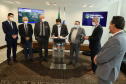 Mais dez municípios do Estado vão ganhar nova pavimentação em importantes estradas rurais, artérias de escoamento da produção agrícola paranaense. Os convênios foram assinados pelo governador Carlos Massa Ratinho Junior nesta terça-feira (19) em cerimônia no Palácio Iguaçu.  Foto: Ari Dias/ AEN.