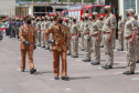 O governador Carlos Massa Ratinho Junior participou da cerimônia de passagem nesta segunda-feira (8), em Curitiba. O coronel Manoel Vasco de Figueiredo Junior assume o comando-geral da corporação, no lugar do coronel Gerson Gross, que tinha assumido o posto em janeiro deste ano. Foto: Valdelino Pontes/AEN.