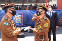 O governador Carlos Massa Ratinho Junior participou, nesta segunda-feira (8), em Curitiba, da passagem de comando do Corpo de Bombeiros do Paraná. Há mais de 30 anos na corporação, o coronel Manoel Vasco de Figueiredo Junior assume o posto de comandante-geral no lugar do coronel Gerson Gross, que tinha sido empossado em janeiro deste ano e agora segue para a reserva remunerada.Foto: José Fernando Ogura/AEN