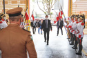 O governador Carlos Massa Ratinho Junior participou, nesta segunda-feira (8), em Curitiba, da passagem de comando do Corpo de Bombeiros do Paraná. Há mais de 30 anos na corporação, o coronel Manoel Vasco de Figueiredo Junior assume o posto de comandante-geral no lugar do coronel Gerson Gross, que tinha sido empossado em janeiro deste ano e agora segue para a reserva remunerada.Foto: José Fernando Ogura/AEN