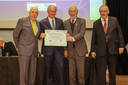 O governador em exercício Darci Piana  participa da premiação do III Ranking das 100 Maiores Sociedades Anônomas do Paraná.