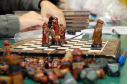 Crianças aprendem a jogar RPG e card games em mais um SÀ¡bado Lúdico. Foto: Divulgação/BPP