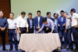 A Ferroeste (Estrada de Ferro Paraná Oeste S