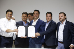 A Ferroeste (Estrada de Ferro Paraná Oeste S