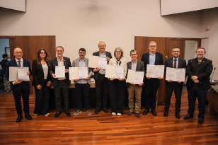 Paraná e instituto português assinam acordo para doutorado em tecnologia agroalimentarEncontro em Cascavel debate desenvolviment...
