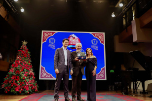 150 atrações: Piana participa do lançamento da programação do Natal de Curitiba 2026Moegão do Porto de Paranaguá conquista prêmi...