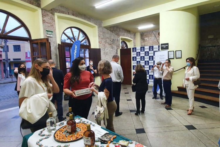 Governo lança projeto para promover produtos sustentáveis do Litoral do Estado.