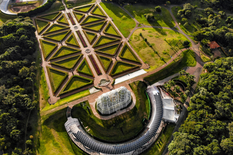 Paraná tem 16 cidades sustentáveis e 12 entre as 100 mais competitivas do Brasil - Curitiba Jardim botânico Foto: Gilson Abreu/AEN