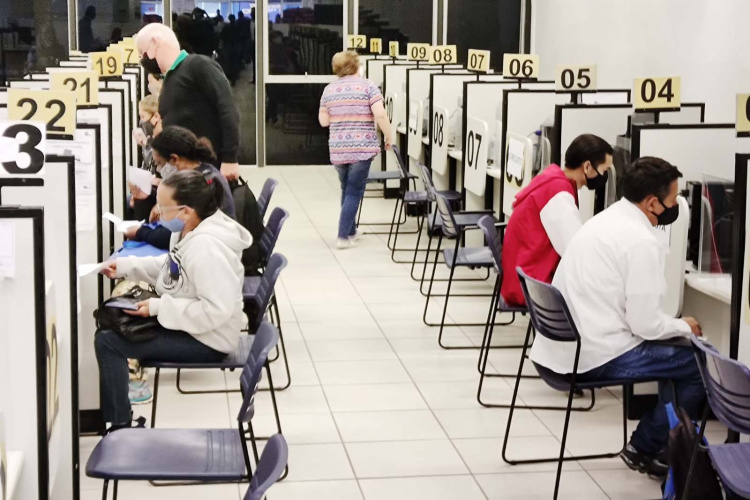 Confira as vagas ofertadas por regionais