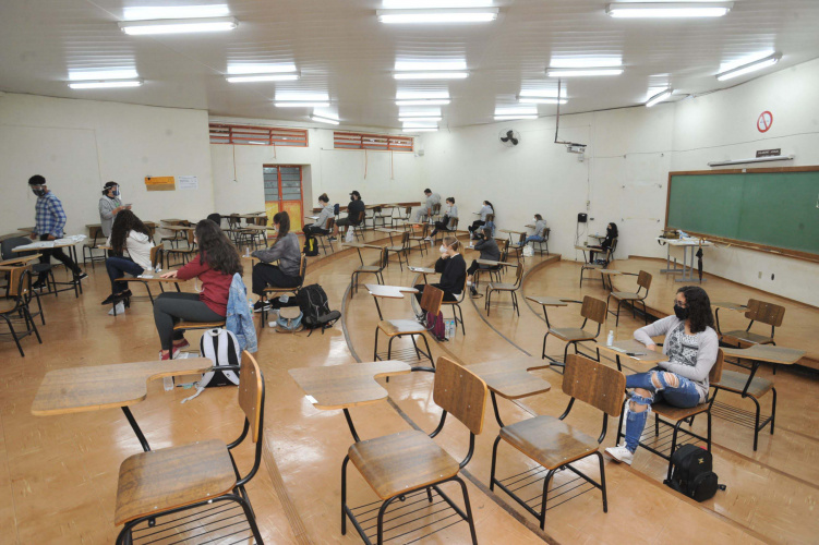 Inscrições para Vestibular 2022 da UEL encerram na próxima segunda-feira