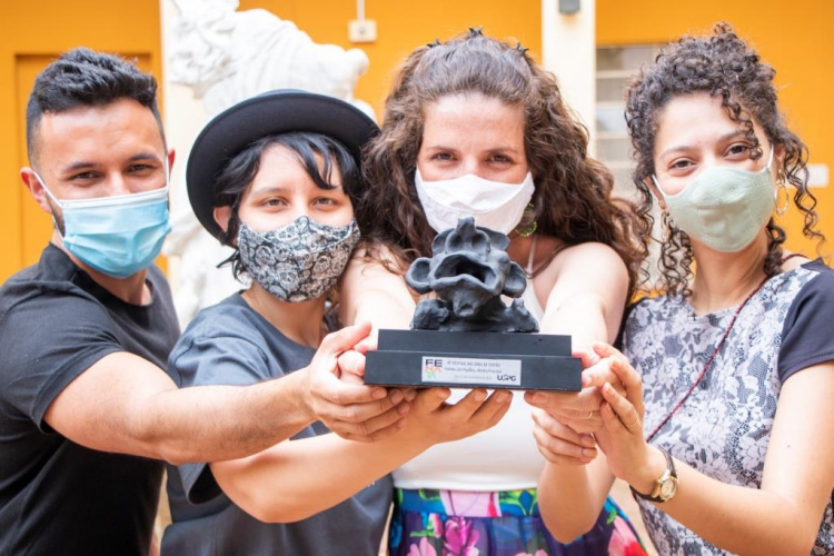 Vencedores do 49º Fenata da UEPG recebem troféus e premiações