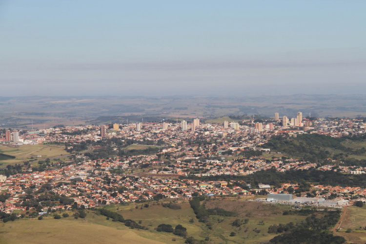 Paraná avança em desenvolvimento integrado e investimentos para retomada econômica