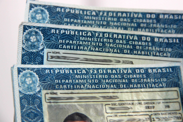 Detran-PR alerta sobre retomada do prazo para obtenção da CNH