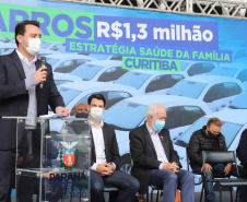 O governador Carlos Massa Ratinho Junior entrrega  nesta quinta-feira (11),  veículos da Estratégia da Saúde da Família no Parque Barigui em Curitiba.   - 11/11/2021