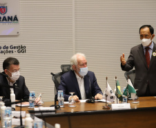 O vice governador Darci Piana e o Diretor Presidente da Invest Paraná, Eduardo Bekin participam  nesta segunda-feira  (29), de audiencia com o presidente da Câmara de Comércio e Indústria Brasil Coreia do Sul  no Palacio Iguacu.   Curitiba, 29/11/2021 -  Foto: Geraldo Bubniak/AEN