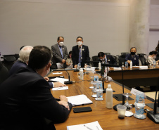 O vice governador Darci Piana e o Diretor Presidente da Invest Paraná, Eduardo Bekin participam  nesta segunda-feira  (29), de audiencia com o presidente da Câmara de Comércio e Indústria Brasil Coreia do Sul  no Palacio Iguacu.   Curitiba, 29/11/2021 -  Foto: Geraldo Bubniak/AEN