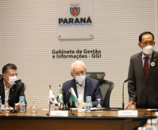 O vice governador Darci Piana e o Diretor Presidente da Invest Paraná, Eduardo Bekin participam  nesta segunda-feira  (29), de audiencia com o presidente da Câmara de Comércio e Indústria Brasil Coreia do Sul  no Palacio Iguacu.   Curitiba, 29/11/2021 -  Foto: Geraldo Bubniak/AEN