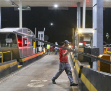 Praça de pedágio mais cara do país é uma das primeiras a ter a cobrança encerrada no Paraná