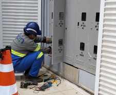 Já são 100 mil os medidores substituídos pelo Programa Rede Elétrica Inteligente (REI), da Copel, nos 35 municípios paranaenses em que ele teve início. Esse número representa o equivalente a 20 municípios como Ipiranga, no Centro-Sul do estado, onde a tecnologia foi implantada como projeto-piloto em 2018 e hoje opera com todas as funcionalidades. - Curitiba, 10/11/2021 - Foto: Copel