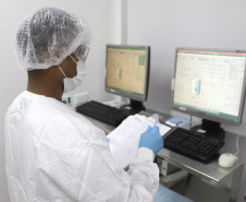 O Instituto de Tecnologia do Paraná (Tecpar), o Centro de Produção e Pesquisa de Imunobiológicos (CPPI) e a Fundação Estatal de Atenção em Saúde do Estado do Paraná (Funeas) buscam oportunidades de atuação em conjunto em projetos de Pesquisa e Desenvolvimento (P&D), de forma a trazer, de maneira mais eficiente, novas soluções para a área da saúde para o Paraná.- Curitiba, 11/11/2021 - Foto: Tecpar