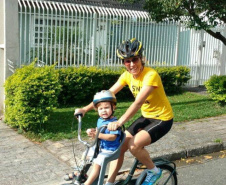 CGE se inspira na Dinamarca para unir ética, solidariedade e exercício físico - DESAFIO – Foi proposto aos servidores da CGE percorrerem simbolicamente os 10.734 quilômetros que separam Curitiba de Copenhague. Eles se comprometeram a caminhar, correr, pedalar ou fazer qualquer atividade física, que é convertida em quilômetros por um aplicativo de celular. Perto de 70% dos servidores da Controladoria-Geral aderiram à iniciativa. - Curitiba, 12/11/2021 - Foto: CGE