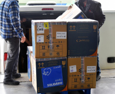 Estado recebe mais 240 mil vacinas contra a Covid-19