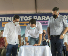 Governador libera R$ 28 milhões para escola, unidades de saúde e infraestrutura em Goioerê