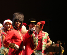 Concerto de Natal da Banda da PMPR emociona público no Teatro Guaíra e arrecada mais de duas toneladas de alimentos