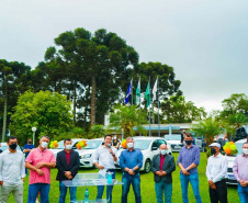 Governo entrega veículos para a Saúde da Família de Campo Largo