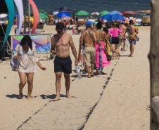 Veranistas aprovam passarelas de acessibilidade nas praias