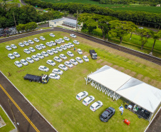 Governador Carlos Massa entrega 63 veículos para a 16ª Regional de Saúde utilizar na Estratégia Saúde da Família. - Apucaraná, 27/01/2022