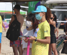 Esporte disponibiliza aulas de dança e muita diversão para todas as idades nas praias do Litoral