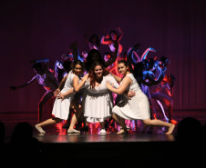 Grupo de Dança do Colégio Estadual do Paraná abre inscrições para aulas gratuitas