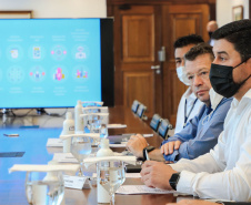Governador em exercício, Darci Piana, recebe diretoria da Celepar - Governo  Digital - Curitiba, 23/02/2022
